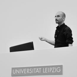 Mark Benecke beim Vortrag
