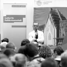 Heiko Maas in der Universitätsbibliothek Albertina 