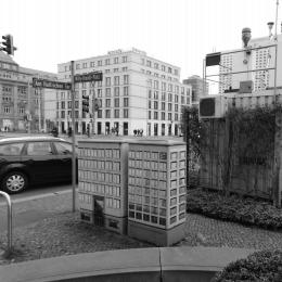Leipziger Feinstaub Messstation am Willy-Brandt-Platz