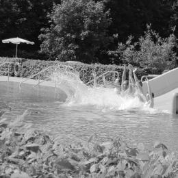 Rutsche im Freibad