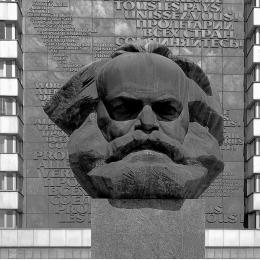  Karl Marx Denkmal in Chemnitz
