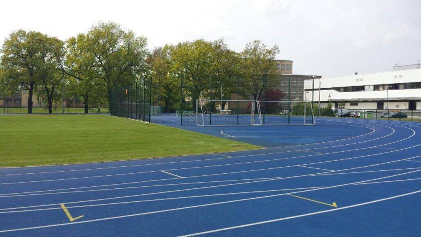 Ein Sportplatz am Sportforum im Leipziger Westen.
