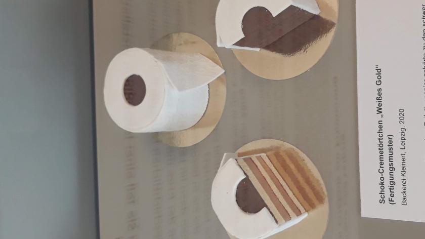 cremetörtchen in klopapierform