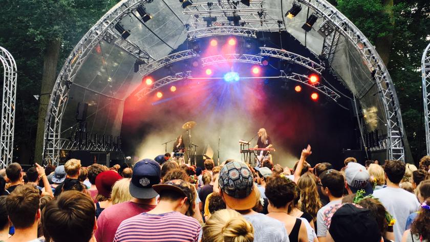 Georgias Auftritt auf dem Appletree Garden Festival 2016.