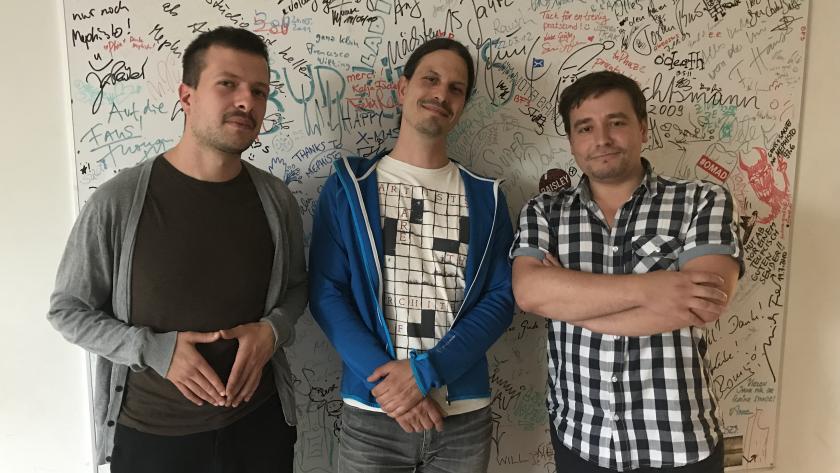 Moderator Thomas Tasler mit Philipp Rumsch und Matthias Hirth