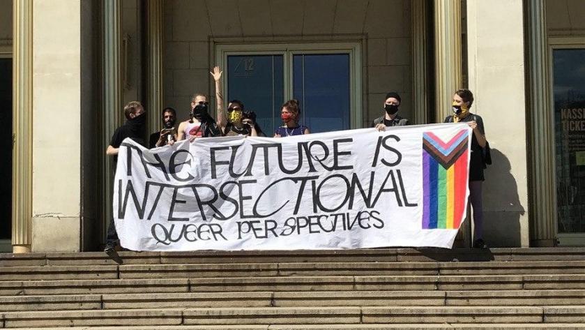 Queering Defaults Demonstration am Augustusplatz
