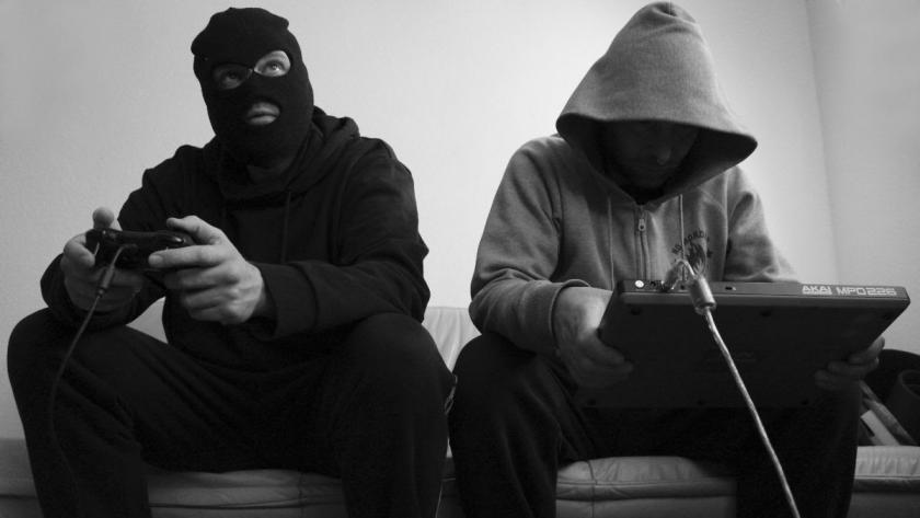 Milli Dance  und U.N.O. 